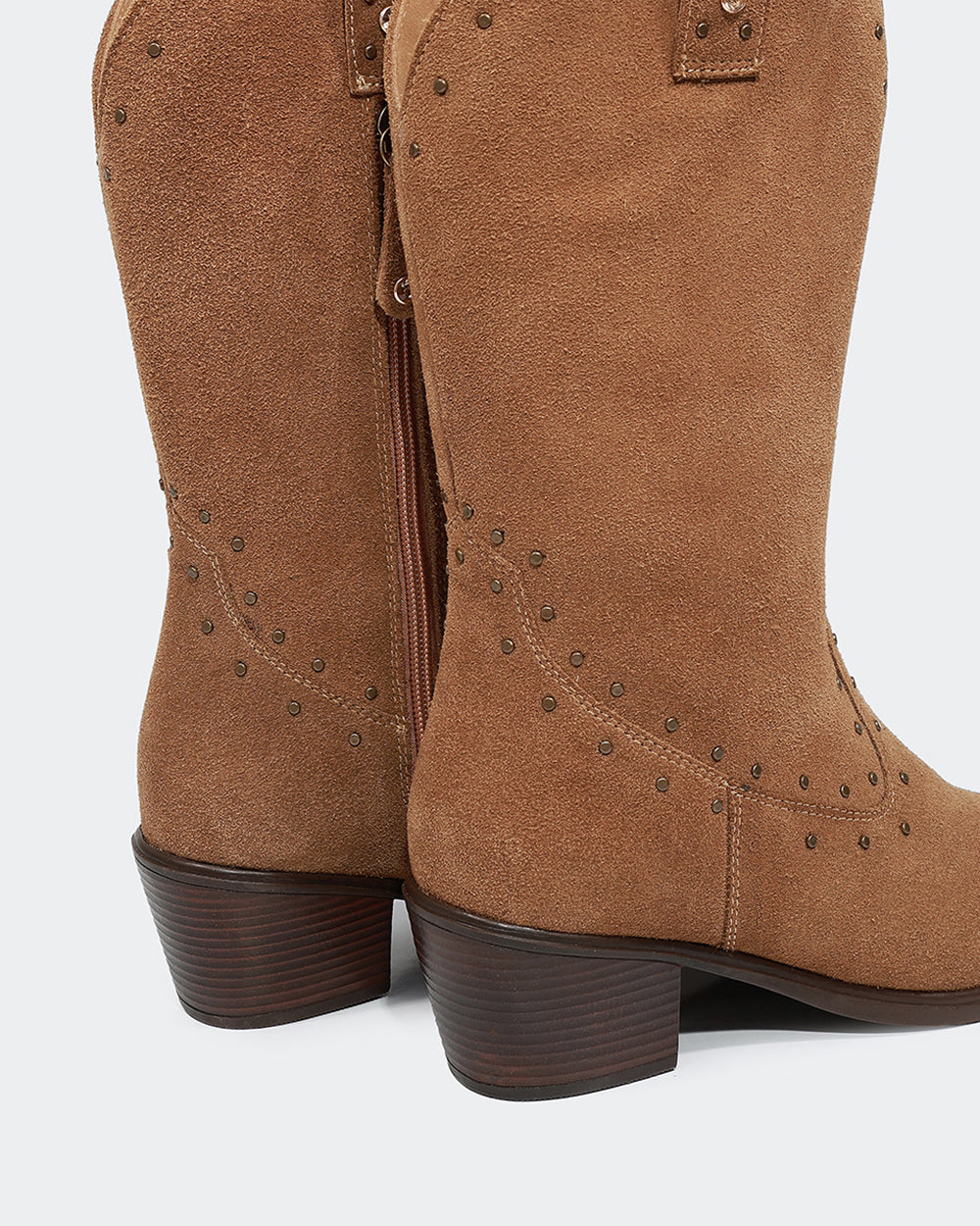 Bota Western Hotfix Cano Médio Camurça Amêndoa Villa Griffe