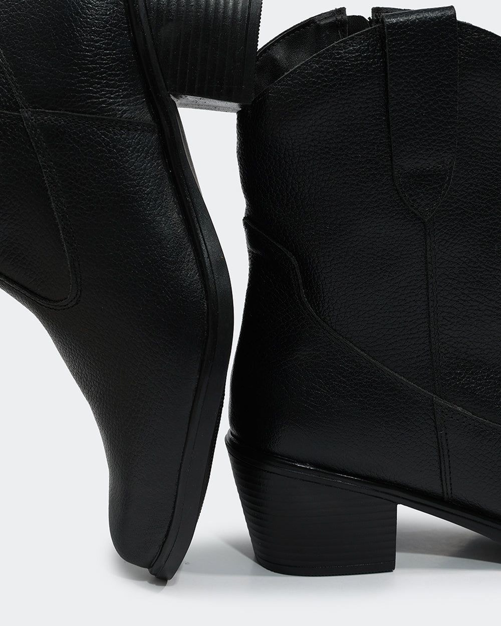 Bota Western Basic Cano Curto Preta Villa Griffe