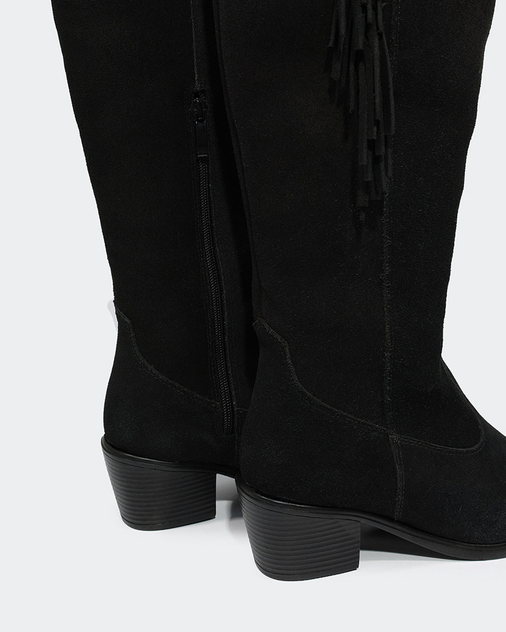 Bota Western Franjas Cano Longo Camurça Preta Villa Griffe