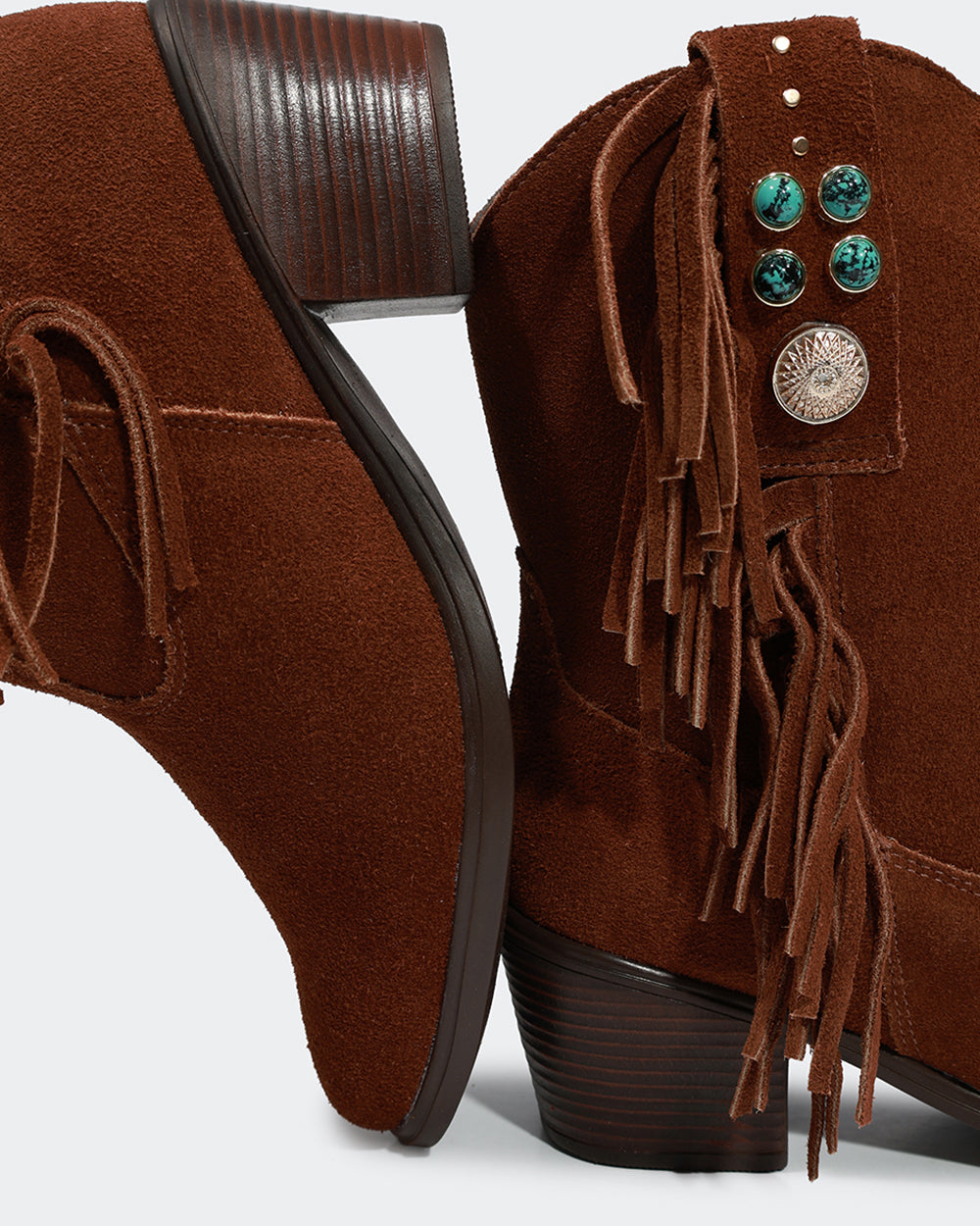 Bota Western Franjas Cano Curto Camurça Marrom Villa Griffe