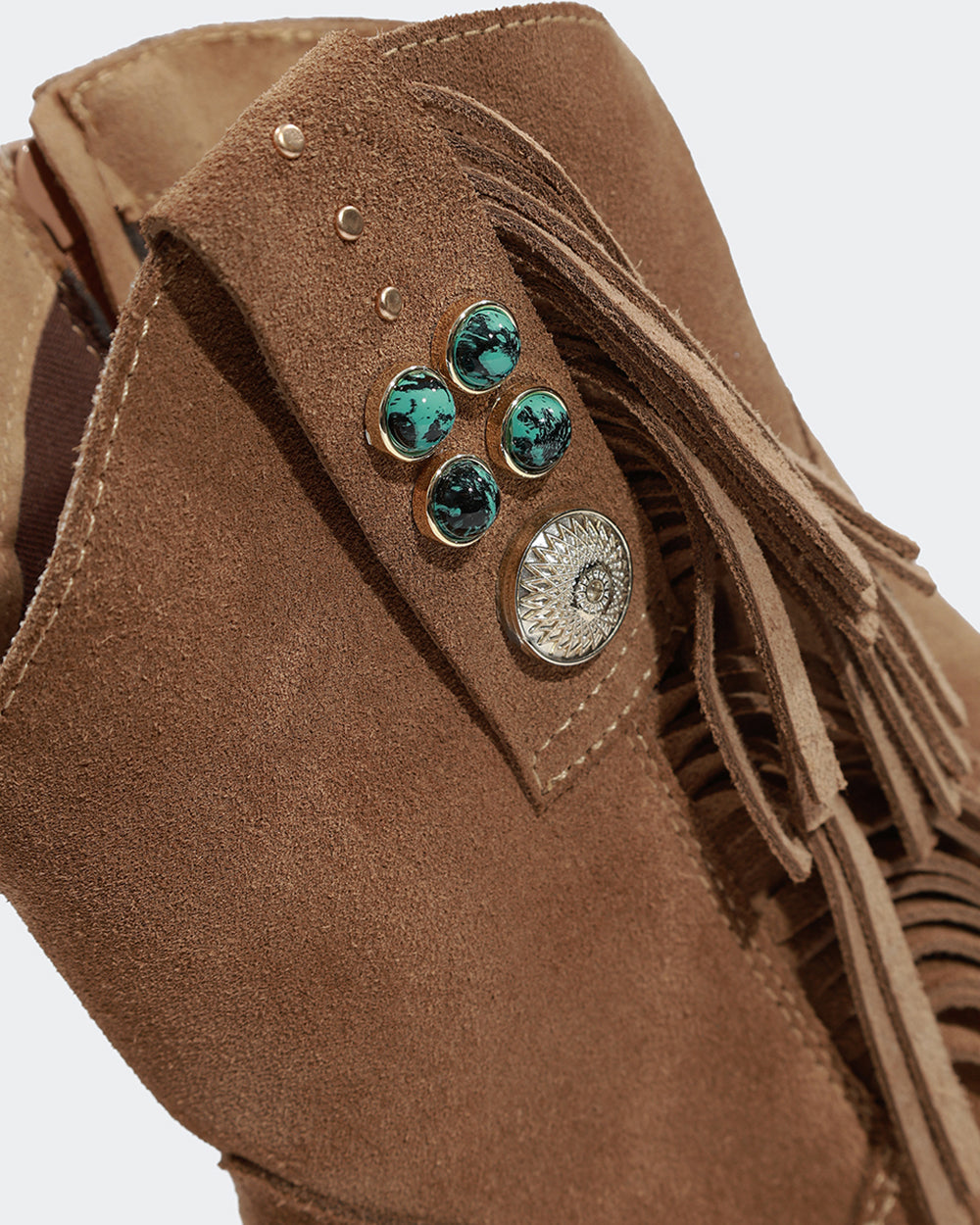 Bota Western Franjas Cano Curto Camurça Amêndoa Villa Griffe