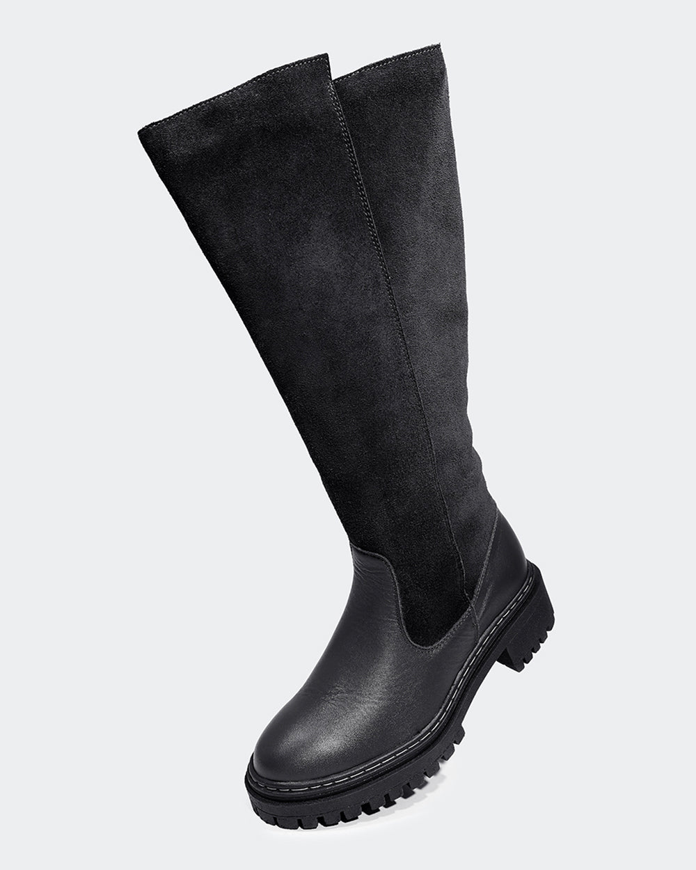 Bota Montaria Tratorada Cano Longo Preta Villa Griffe