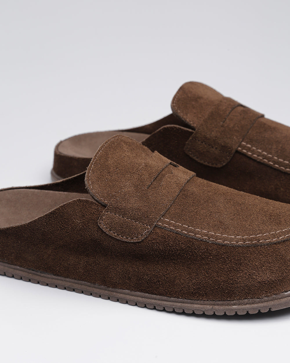 Clog Gravata Basic Camurça Café Villa Griffe