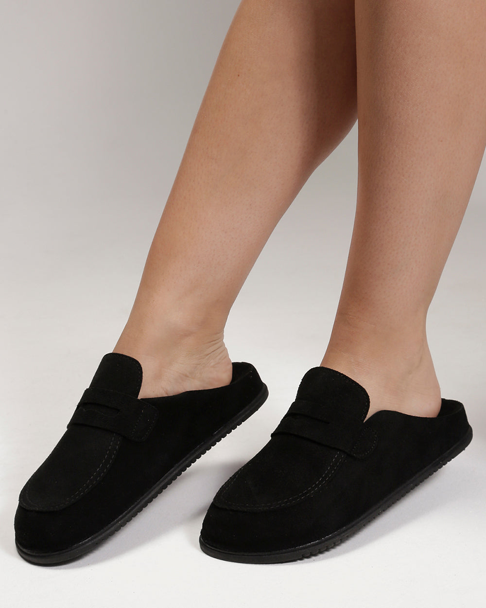 Clog Gravata Basic Camurça Preto Villa Griffe