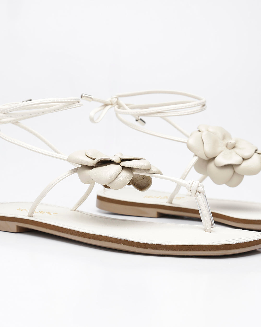 Rasteira Amarração Flor Off White Villa Griffe