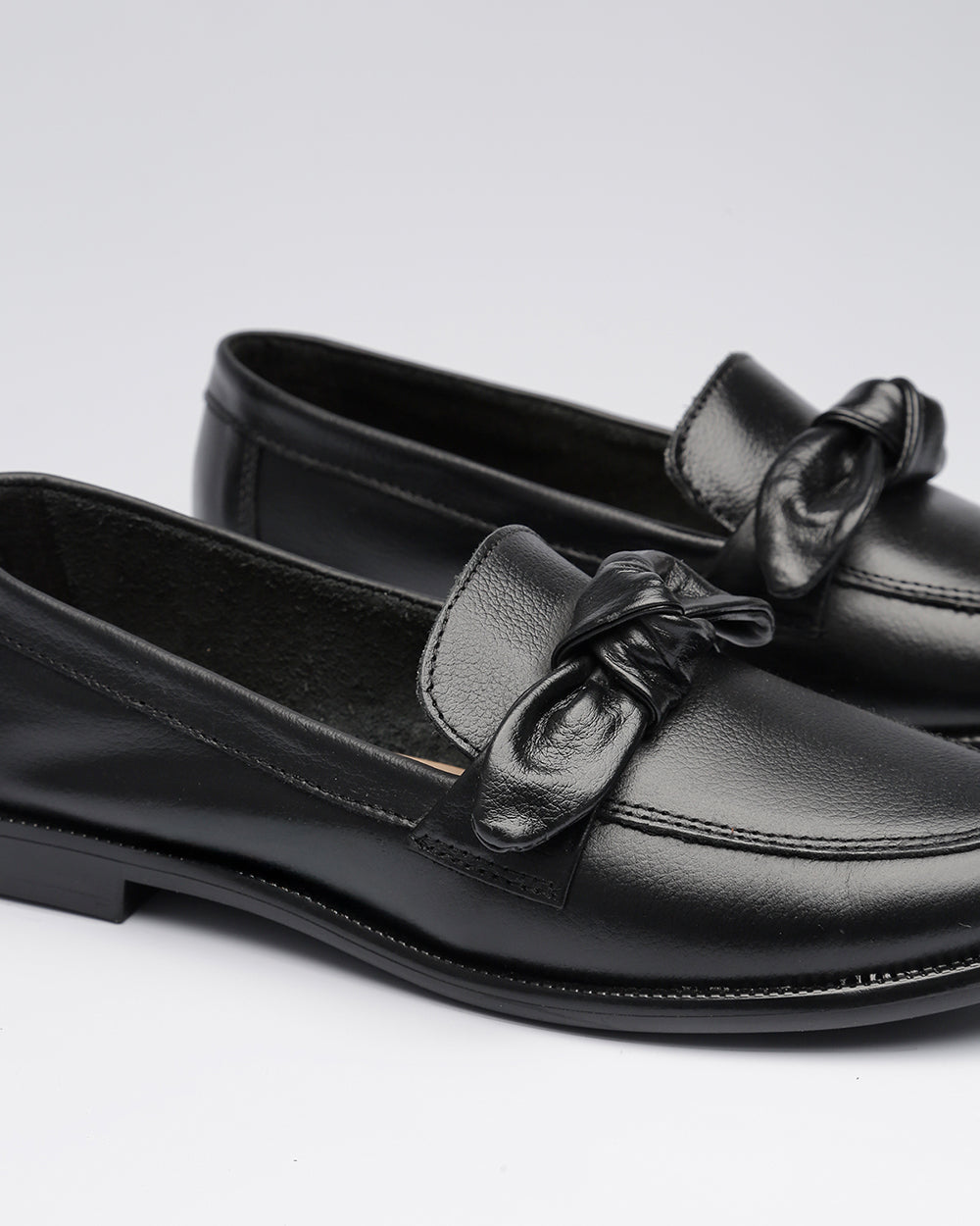 Mocassim Enlace Preto Villa Griffe