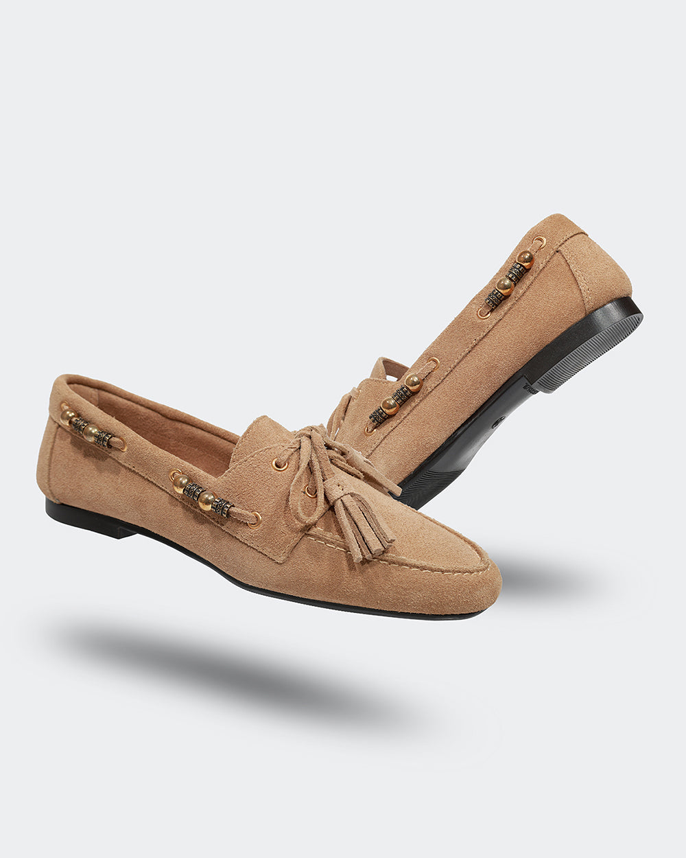 Loafer Miçangas Camurça Areia Villa Griffe